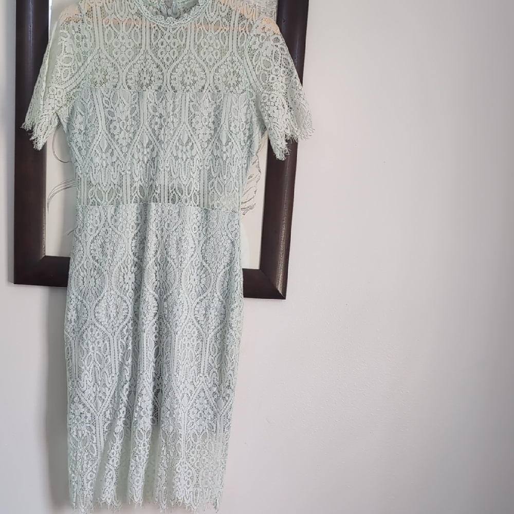 Lulu's Lace Long Sleeve Dress in Mint